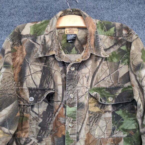 Wells Creek Men's Button-Up Hunting Shirt Camo XL Hardwood Greens Outdoor - Picture 3 of 11